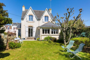 Au coeur de Tréffiagat - maison pour 6 - 300m de la plage